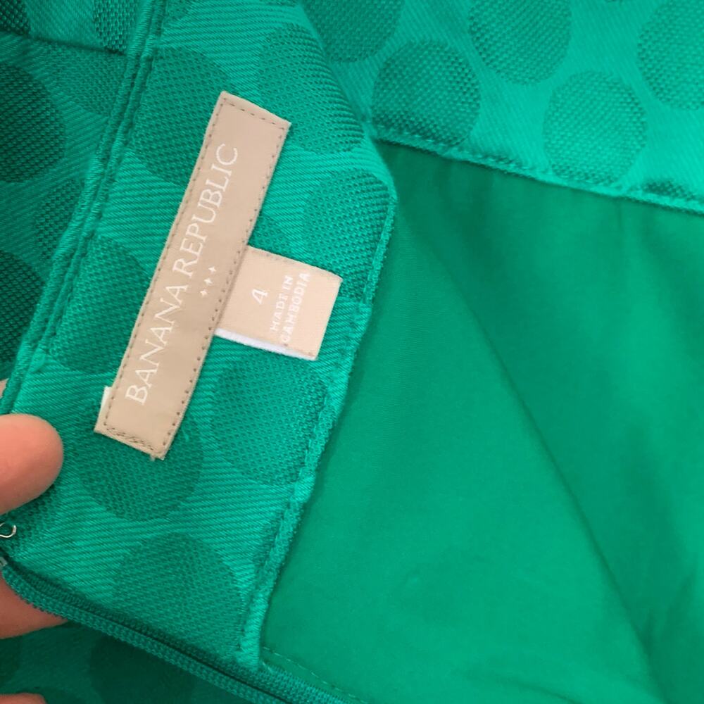 Banana Republic Factory Green Polka Dot Pencil Skirt Size 4 - Picture 10 of 10